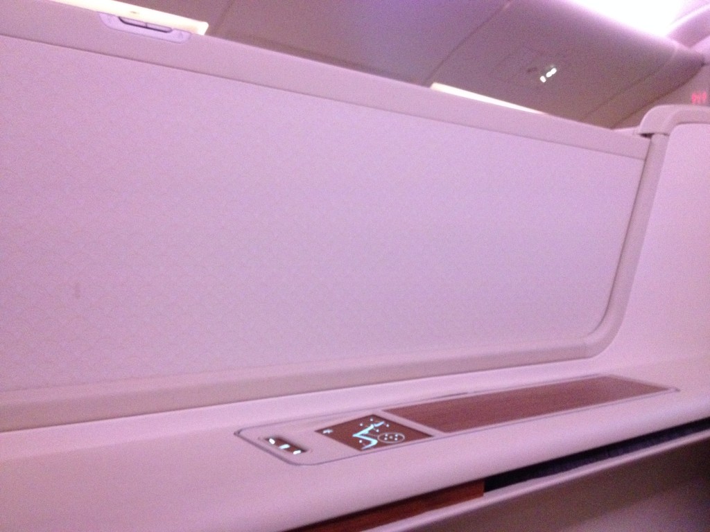 Thai Airways First Class Seat Controls and Privacy Shield