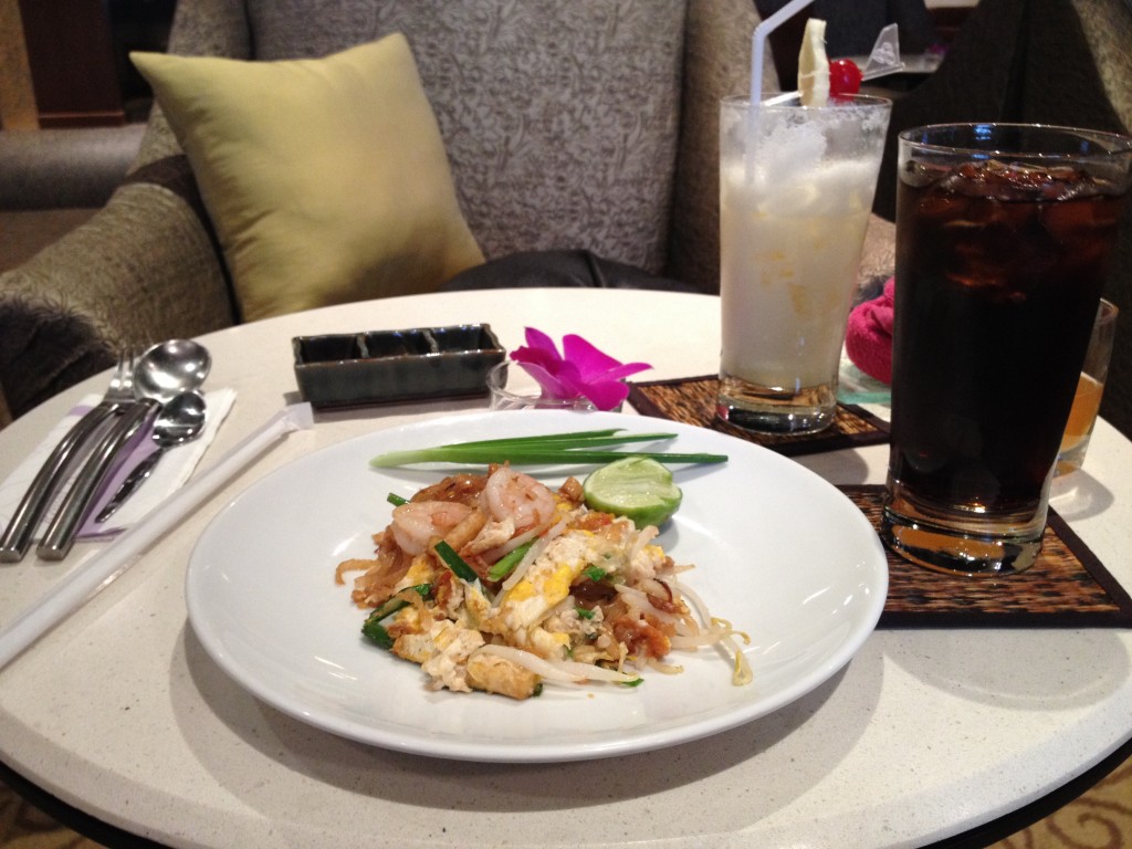 Chicken Pad Thai at the Thai Airways First Class Lounge