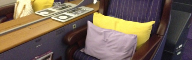 Thai Airways first class 747 Bangkok to Sydney review