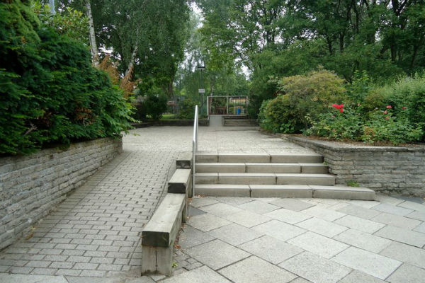 Grundschule Archenholzstrasse entrance