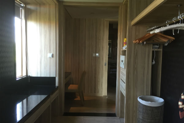 The closet and vanity area of the Conrad Bali Penthouse Suite