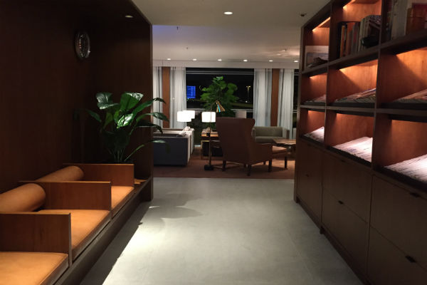 The reading nook at Cathay Pacific The Pier First Class Lounge