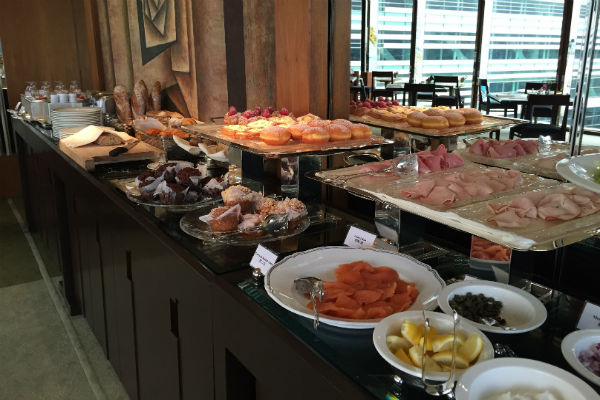 The breakfast spread at the Grand Club Lounge
