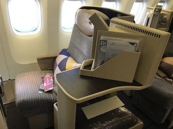Etihad Airways Business Class Seat 1K on the 777-200 San Francisco to Abu Dhabi