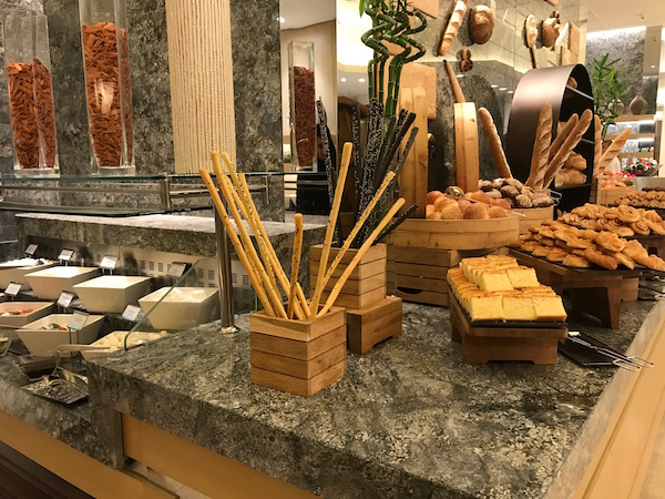 Review Conrad Makkah Al Mearaj Restaurant Breakfast Buffet Bread