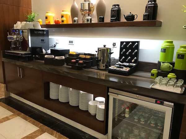 Conrad Makkah Club Lounge coffee, tea and drinks