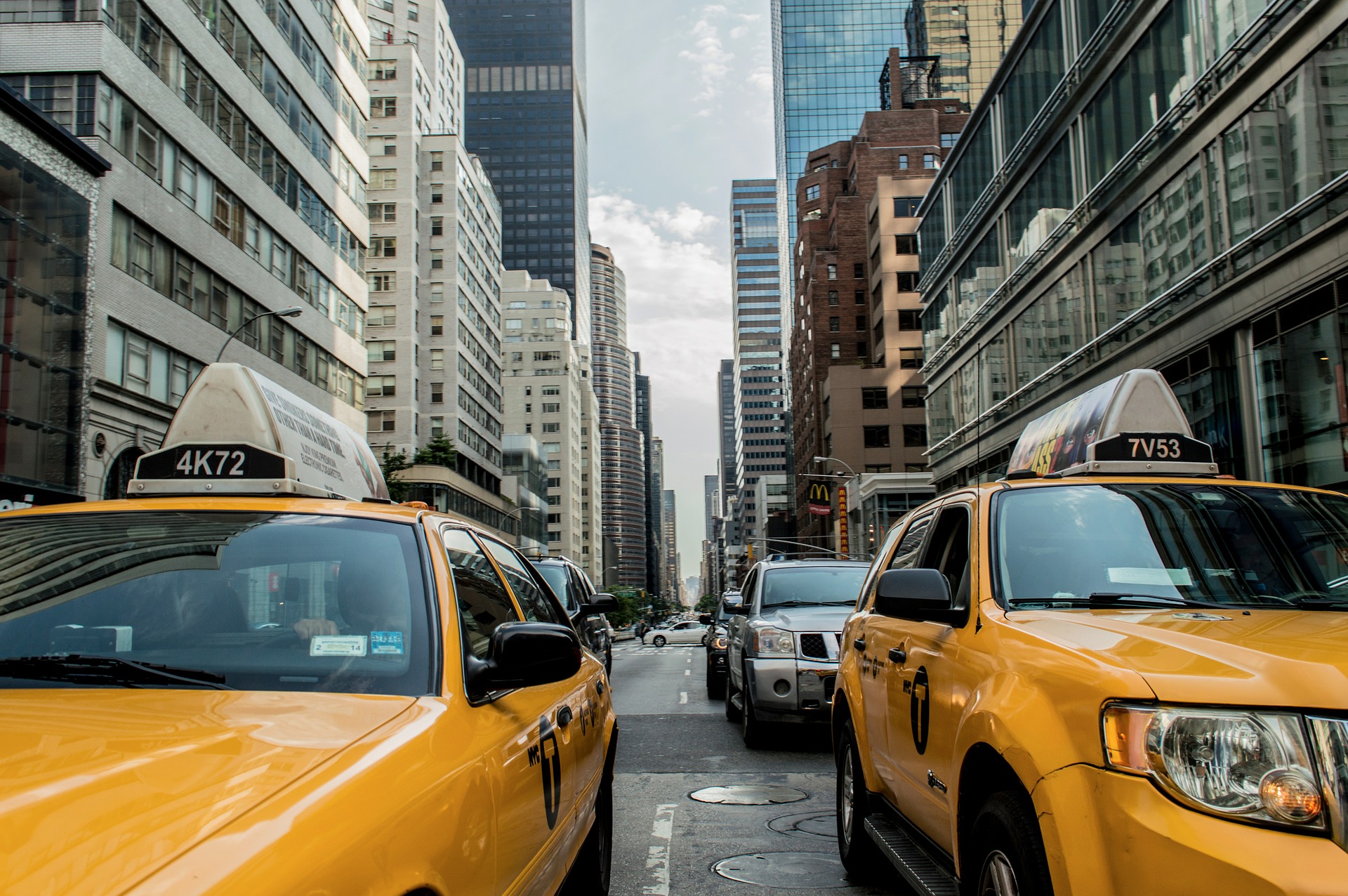 New York City Rideshare Apps and Taxis