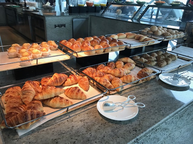 Hyatt Abu Dhabi Diamond Breakfast Pastries