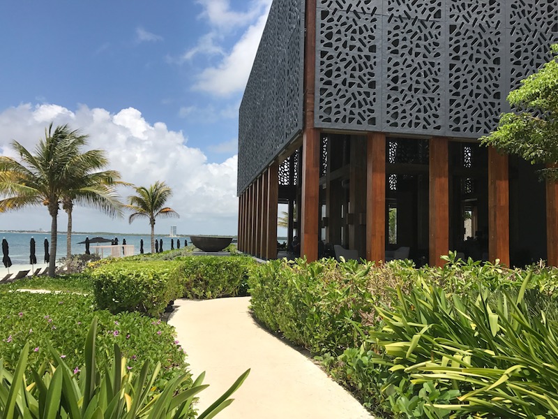 Nizuc Resort Cancun Grounds