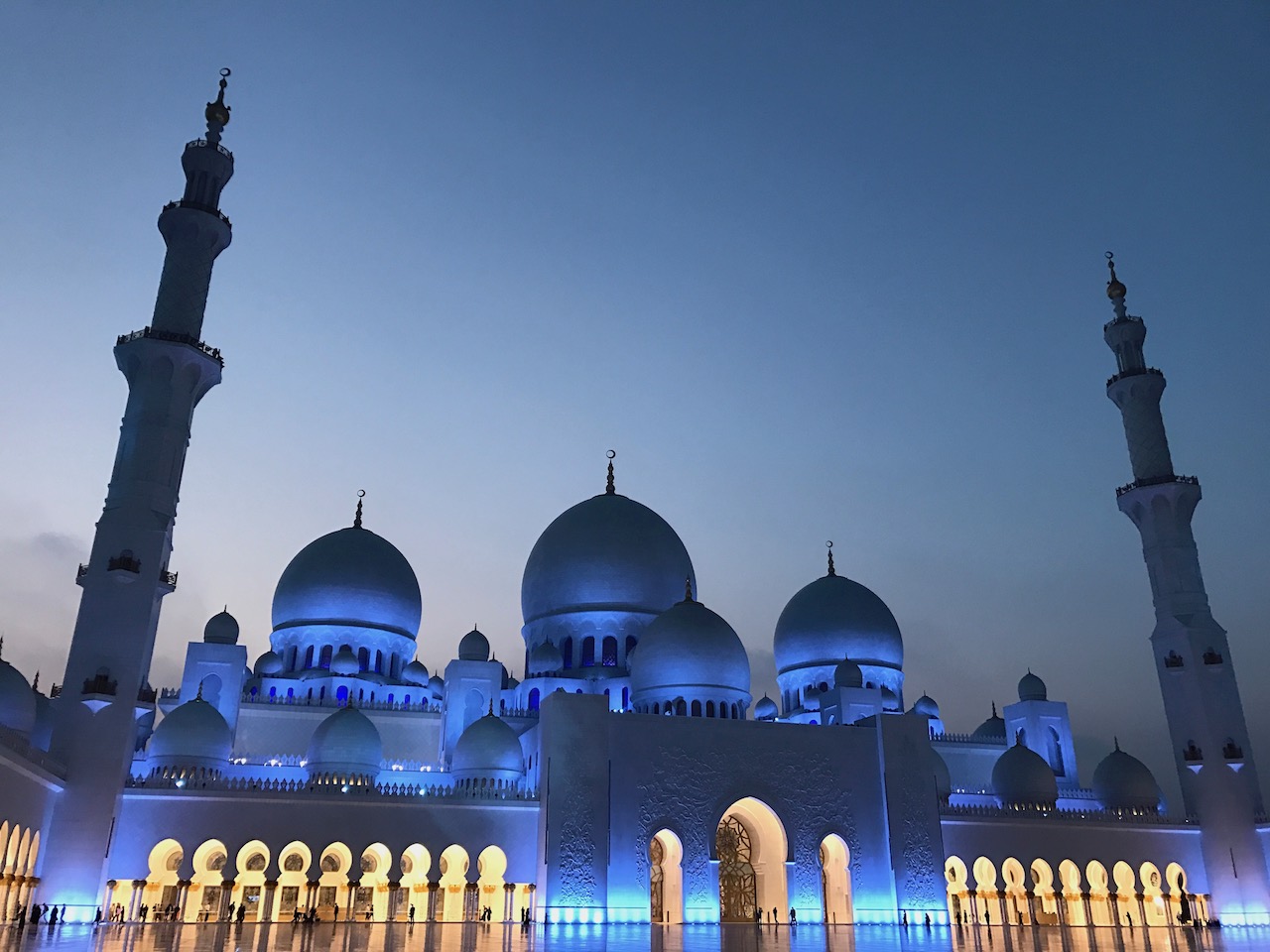 Rant: The Sheikh Zayed Mosque is Completely Overrated