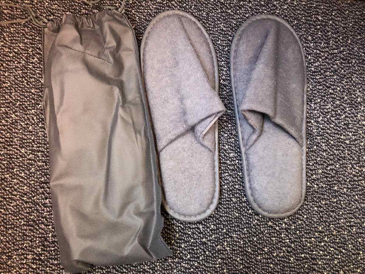Hong Kong Airlines Business Class slippers and socks